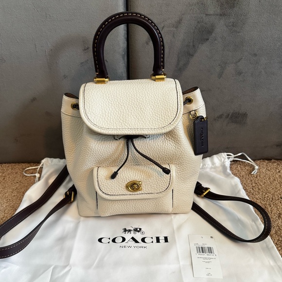 Coach Riya 21 Backpack - Picture 3 of 13